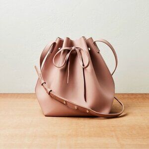 Kayla & Ava ~ Bow Tie Bucket Bag with Lovely Details ~ Dusty Pink ~ Vegan ~ NWT